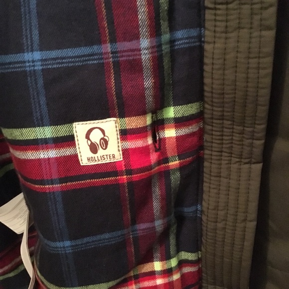 SOLD*Hollister parka - Picture 6 of 8